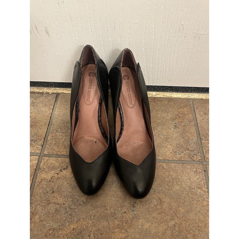 Corso Como Women’s Heels Classic Black Leather 6.5 With Rhinestone In sole